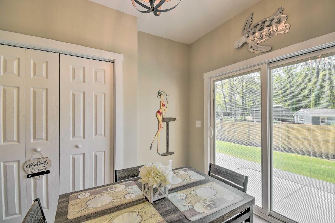 Ocean Isle Beach Home With Shared Lanai And Grill Exteriör bild